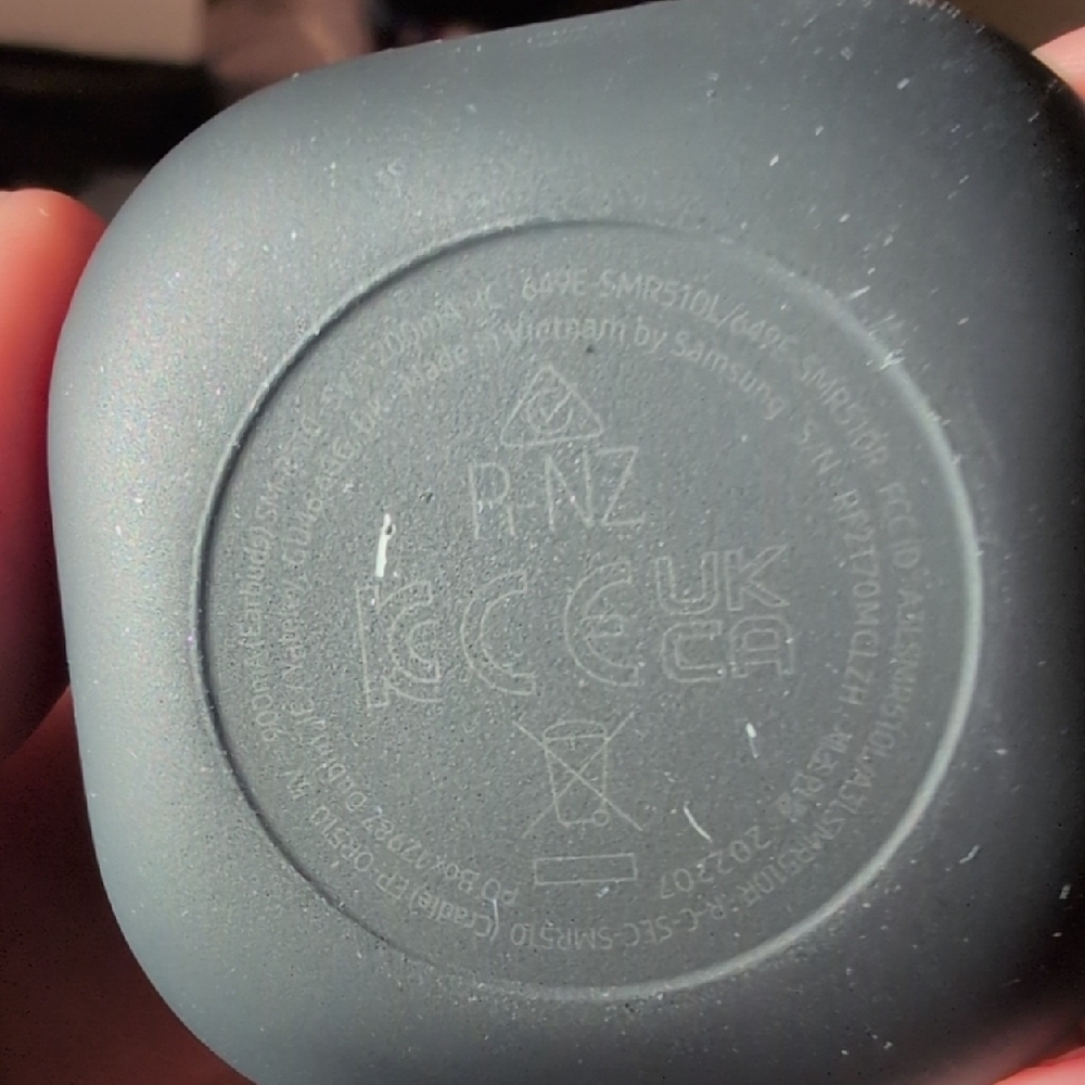 Samsung Galaxy Buds 2 Pro Matte Black Earbuds And Charging Case - Picture 13 of 16